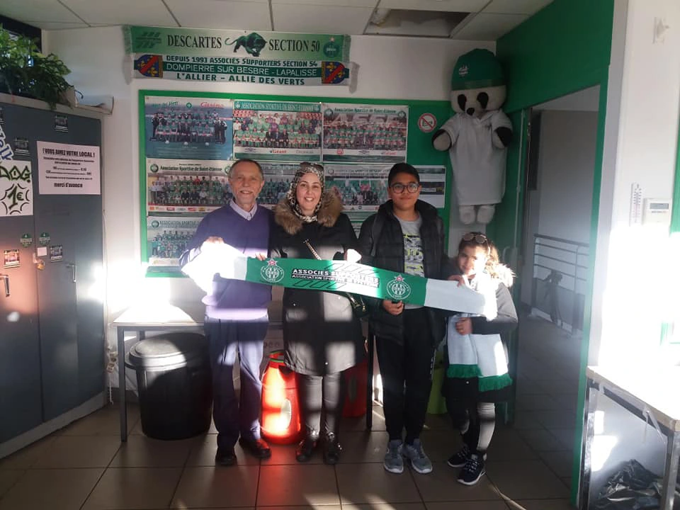 associes supporters Adam et Eya accompagnes de leur maman venus de Tunisie